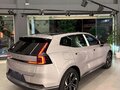 2025 Volvo XC70 III, серый - вид 2