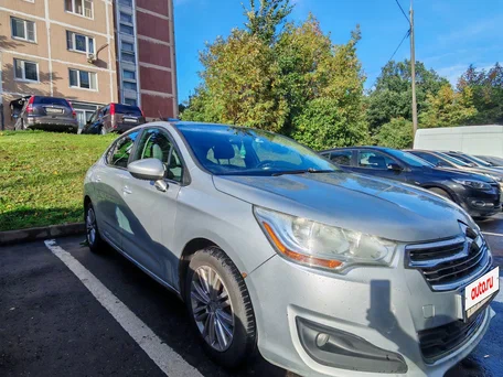 2013 Citroen C4 II, серебристый, 420000 рублей, вид 1