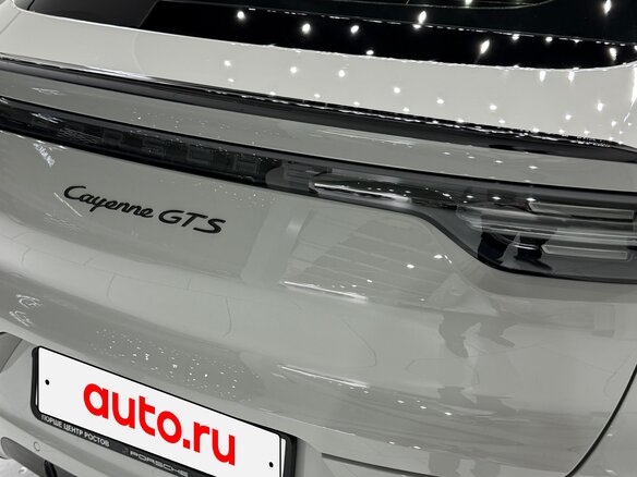 2020 Porsche Cayenne GTS Coupé III, серый, 9900000 рублей - вид 10