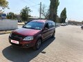 2016 Lada (ВАЗ) Largus I, красный, 900000 рублей