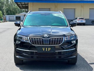 2023 Skoda Karoq DSG7 I, чёрный, 2050000 рублей, вид 2