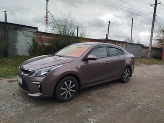 2019 Kia Rio IV, коричневый, 1550000 рублей, вид 2