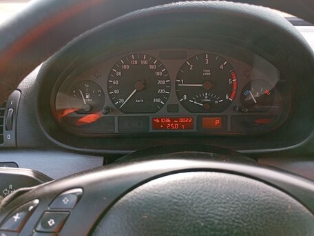 2002 BMW 3 серии 320d IV (E46) Рестайлинг, чёрный, 780000 рублей, вид 5