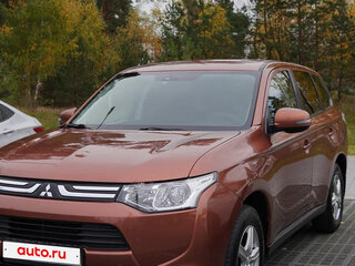 2013 Mitsubishi Outlander III, коричневый, 1160000 рублей, вид 1