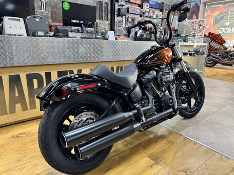 2023 Harley-Davidson Street Bob, чёрный, 1290000 рублей, вид 3