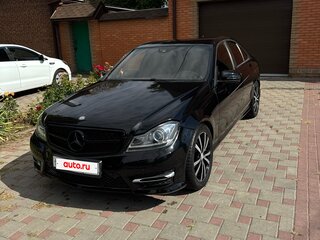 2013 Mercedes-Benz C-Класс 180 III (W204) Рестайлинг, чёрный, 970000 рублей, вид 1