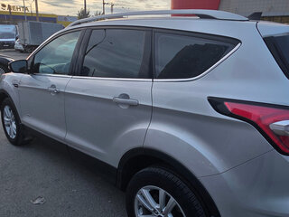 2019 Ford Kuga II Рестайлинг, серебристый, 2100000 рублей, вид 4