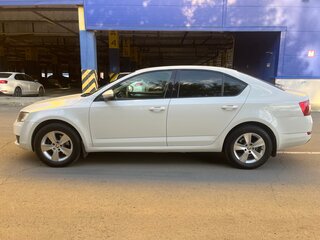 2016 Skoda Octavia III (A7), белый, 1215000 рублей, вид 3