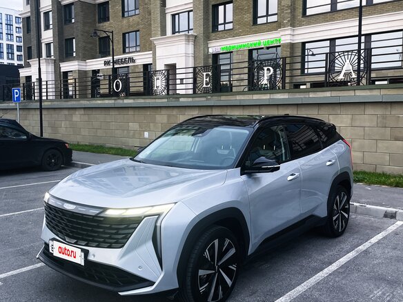 2024 Geely Atlas II, серый, 3100000 рублей