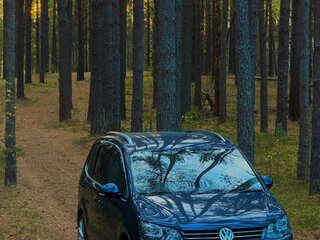 2015 Volkswagen Sharan II Рестайлинг, синий, 1740000 рублей, вид 4