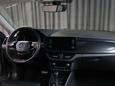 2021 Skoda Rapid II, серый, 1549000 рублей, вид 5