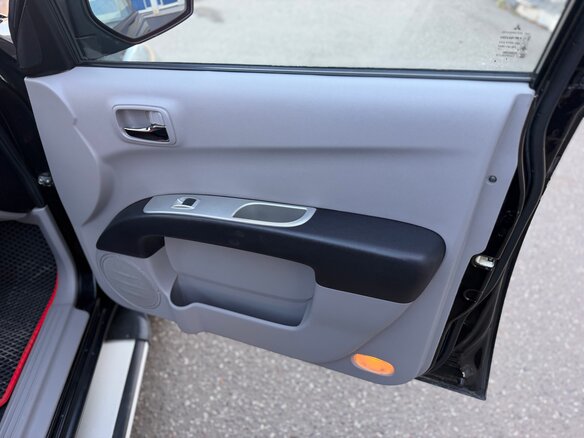 2012 Mitsubishi L200 IV, чёрный, 1420000 рублей - вид 12
