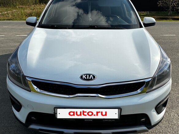 2018 Kia Rio X-Line IV, белый, 1300000 рублей - вид 2