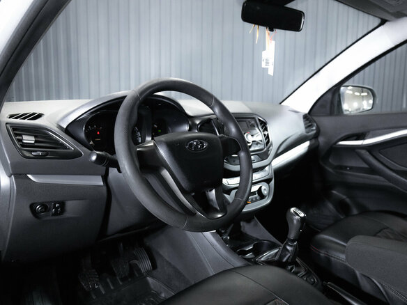 2016 Lada (ВАЗ) Vesta I, серебристый, 690000 рублей - вид 10