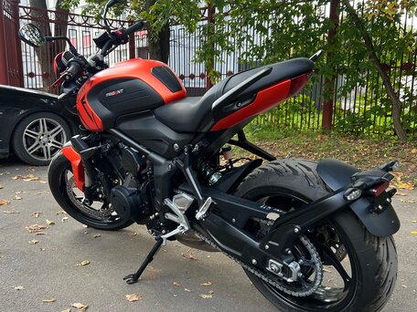 2022 Triumph Trident 660, оранжевый, 870000 рублей, вид 3