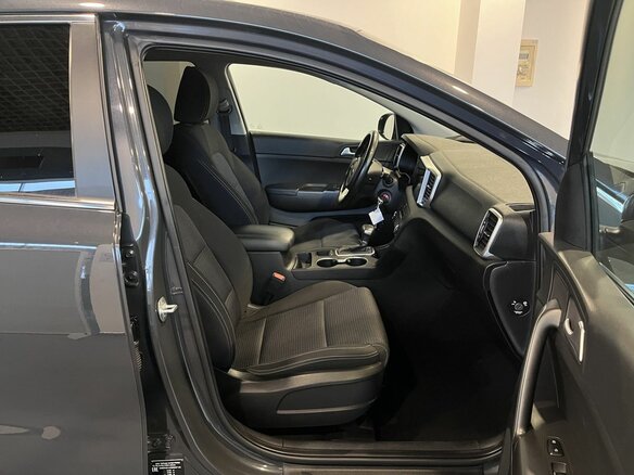 2021 Kia Sportage IV Рестайлинг, серый, 2540000 рублей - вид 28