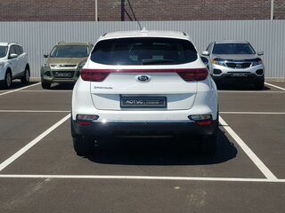 2021 Kia Sportage IV Рестайлинг, белый, 2375000 рублей, вид 5