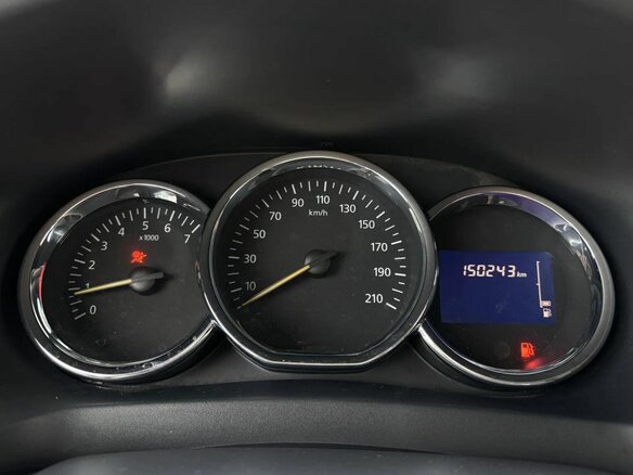 2014 Renault Logan II, синий, 642000 рублей - вид 17