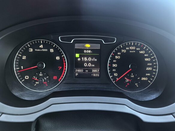 2011 Audi Q3 I (8U), белый, 1319000 рублей - вид 7