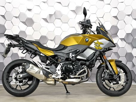 2020 BMW F 900 XR, золотистый, 999000 рублей, вид 3