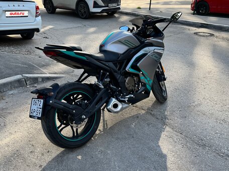 2026 Voge 300RR, серый, 300000 рублей, вид 4