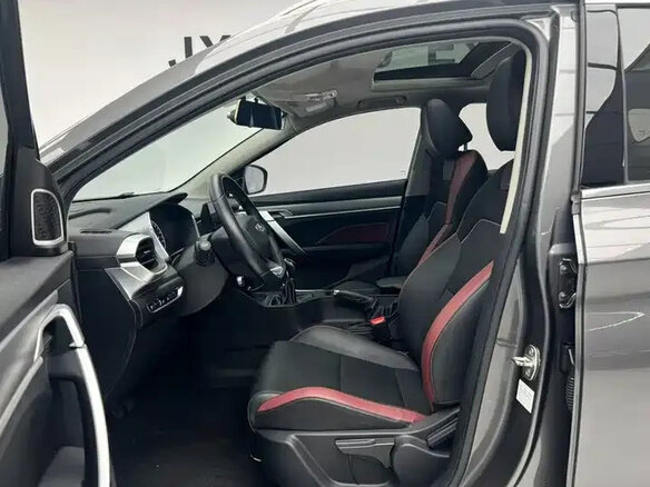 2022 Geely Binyue I Рестайлинг, серый, 1350000 рублей - вид 13