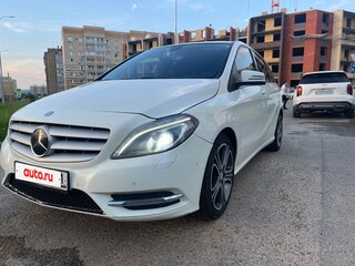 2014 Mercedes-Benz B-Класс 180 II (W246), белый, 940000 рублей, вид 2
