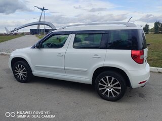 2016 Skoda Yeti I Рестайлинг, белый, 1380000 рублей, вид 3
