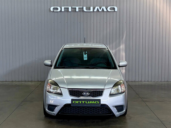 2010 Kia Rio II Рестайлинг, серебристый, 577000 рублей - вид 1