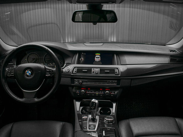 2013 BMW 5 серии 520d VI (F10/F11/F07) Рестайлинг, чёрный, 2050000 рублей - вид 10