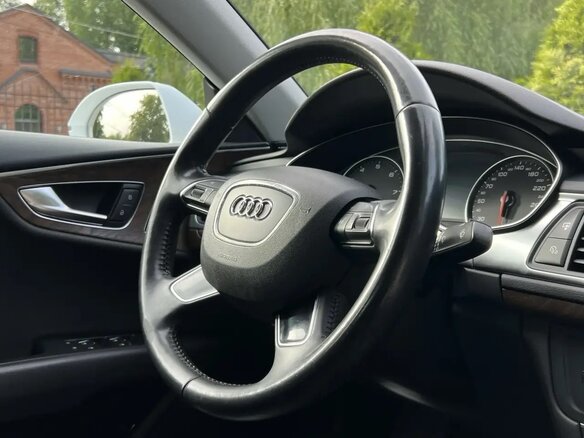 2014 Audi A7 I (4G) Рестайлинг, белый, 2340000 рублей - вид 23