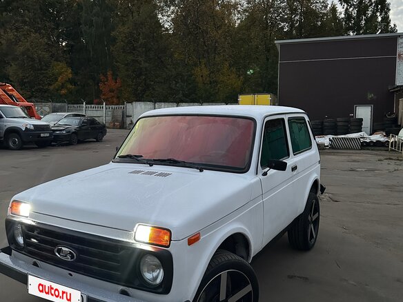 1995 Lada (ВАЗ) 2121 (4x4) I Рестайлинг, белый