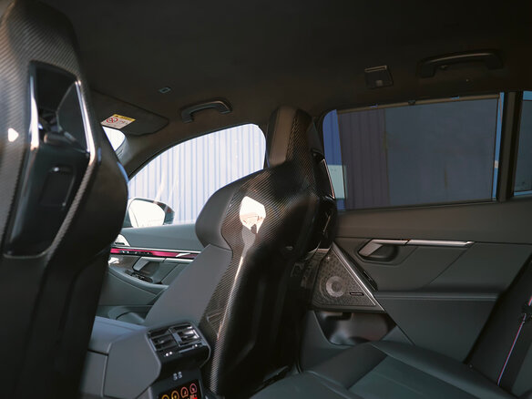 2025 BMW M5 VII (G90), красный, 20000000 рублей - вид 39