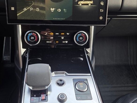 2022 Land Rover Range Rover P400 MHEV V, белый, 15500000 рублей - вид 10