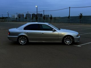 2001 BMW 5 серии 525i IV (E39) Рестайлинг, серебристый, 595000 рублей, вид 5