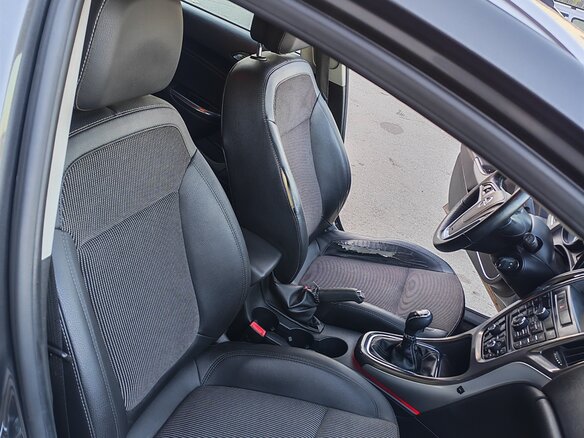 2012 Opel Astra J Рестайлинг, серый, 790000 рублей - вид 18