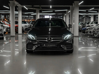 2019 Mercedes-Benz E-Класс 200 V (W213, S213, C238), чёрный, 4200000 рублей, вид 3