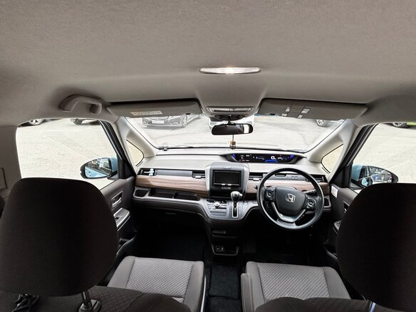 2020 Honda Freed II Рестайлинг, серый, 1500000 рублей - вид 2