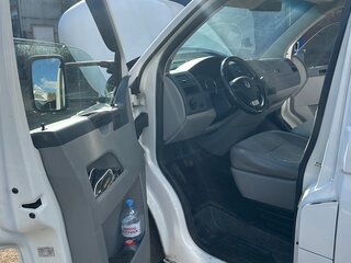2012 Volkswagen Transporter, белый, 1200000 рублей, вид 3