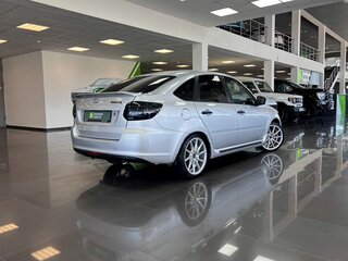 2017 Lada (ВАЗ) Granta I, серебристый, 495000 рублей, вид 2