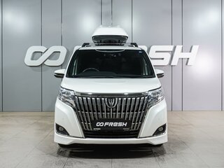 2019 Toyota Esquire I Рестайлинг, белый, 2599000 рублей, вид 3