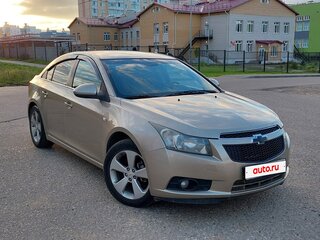 2011 Chevrolet Cruze I, бежевый, 600000 рублей, вид 1