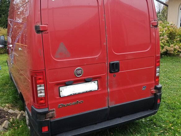 2008 Fiat Professional Ducato, красный, 640000 рублей - вид 1