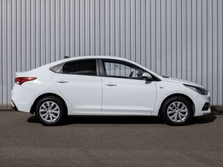 2018 Hyundai Solaris II, белый, 1459000 рублей, вид 5