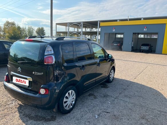 2011 Citroen C3 Picasso I, чёрный, 500000 рублей - вид 3