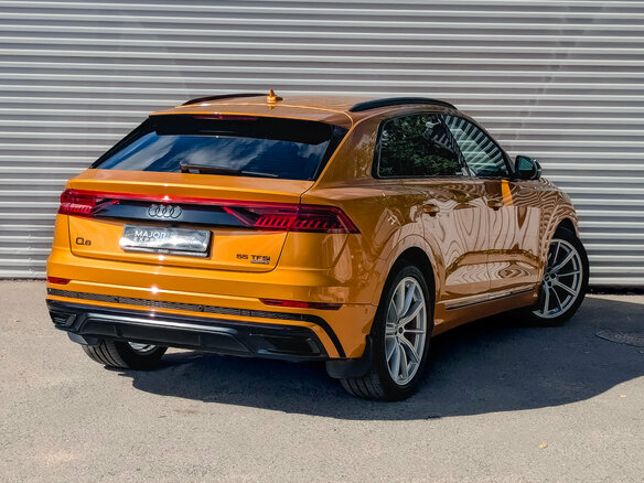 2018 Audi Q8 55 TFSI I (4M), оранжевый, 5150000 рублей - вид 5