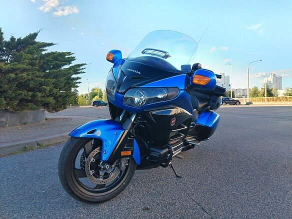 2016 Honda GL 1800 Gold Wing, синий, 1574688 рублей - вид 5