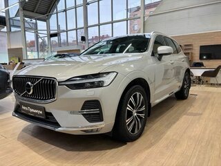 2021 Volvo XC60 II Рестайлинг, серый, 4349000 рублей, вид 3