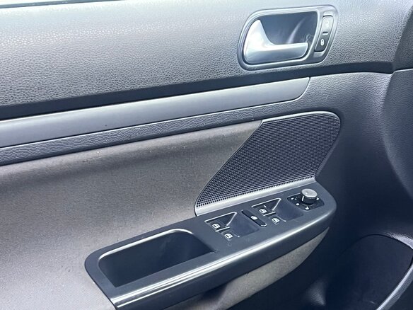 2008 Volkswagen Jetta V, чёрный - вид 10
