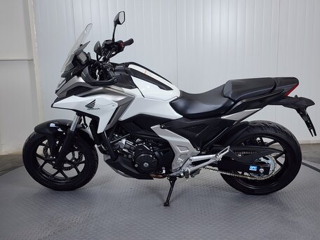 2021 Honda NC 750X, белый, 799000 рублей, вид 5